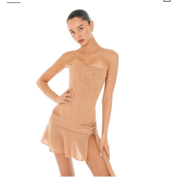 AYAI nude mesh Sunniva Boned Corset Buckle Skirt Set XS 0 - Picture 1 of 14